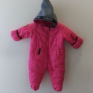 Canada Weather Gear Girls Snowsuit Size 3-6 Months